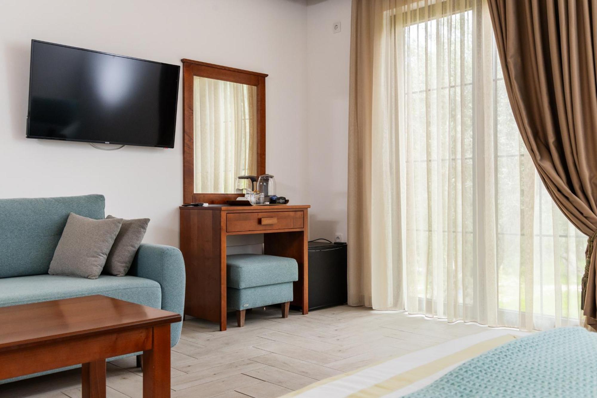 Hotel Mashtra - The Olive House Ulcinj Esterno foto