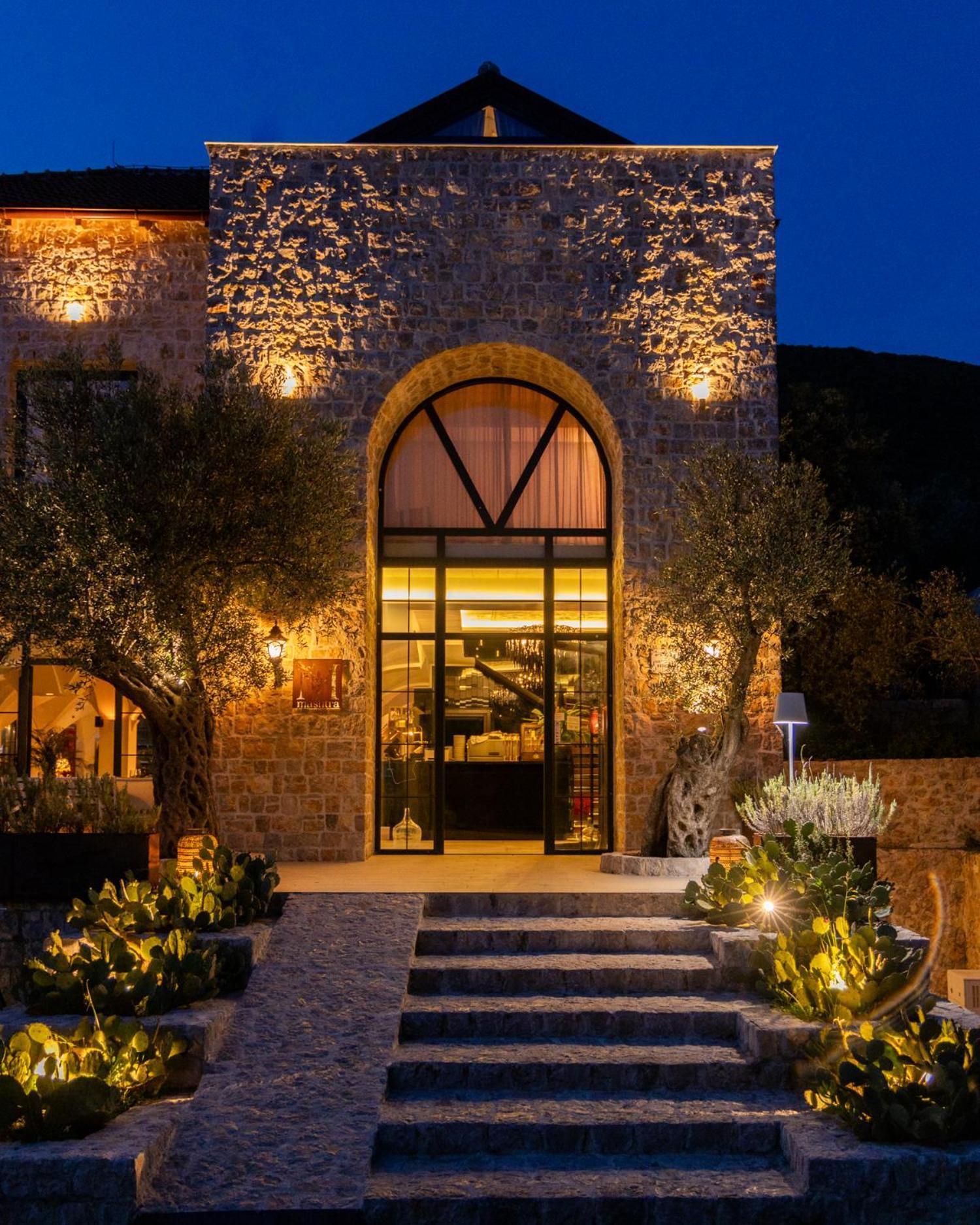 Hotel Mashtra - The Olive House Ulcinj Esterno foto